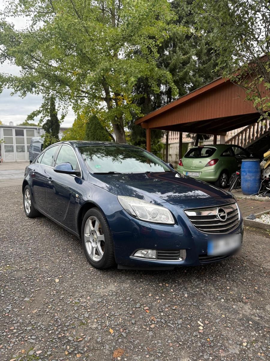 Opel Insignia 2012 — photo 13