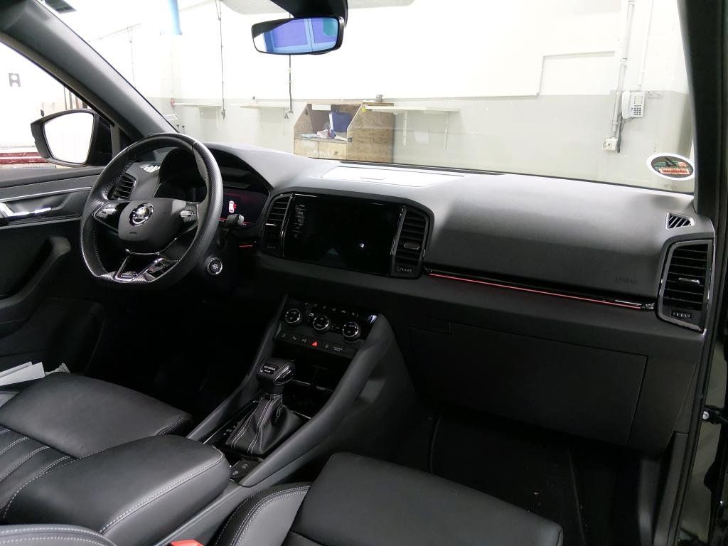 Fahrzeugabbildung SKODA Karoq 2.0 TSI Sportline 4x4/PANO/360°/LEDER/ACC/