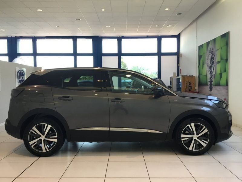 Peugeot 3008 Hybrid 133 e-EAT8 Allure PHEV imagem 2