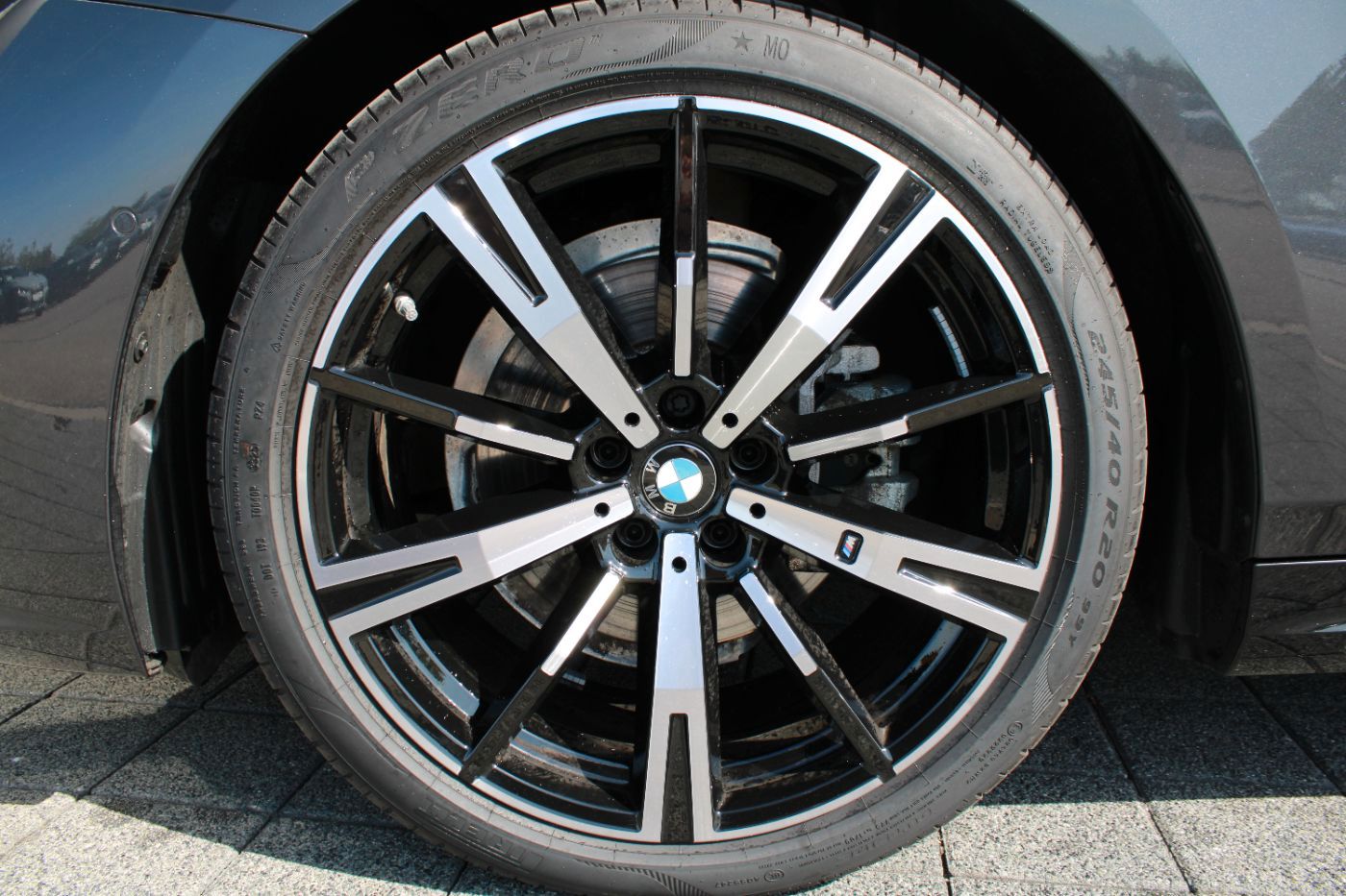 BMW 520d Touring M Sport 20 Zoll DA AHK Standhzg foto 5