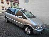 Opel Zafira 1.8 Tüv Klimatr 2xFunkZv 7Sitz 4SReifen - gebrauchte Opel Zafira aus dem Jahr 2005