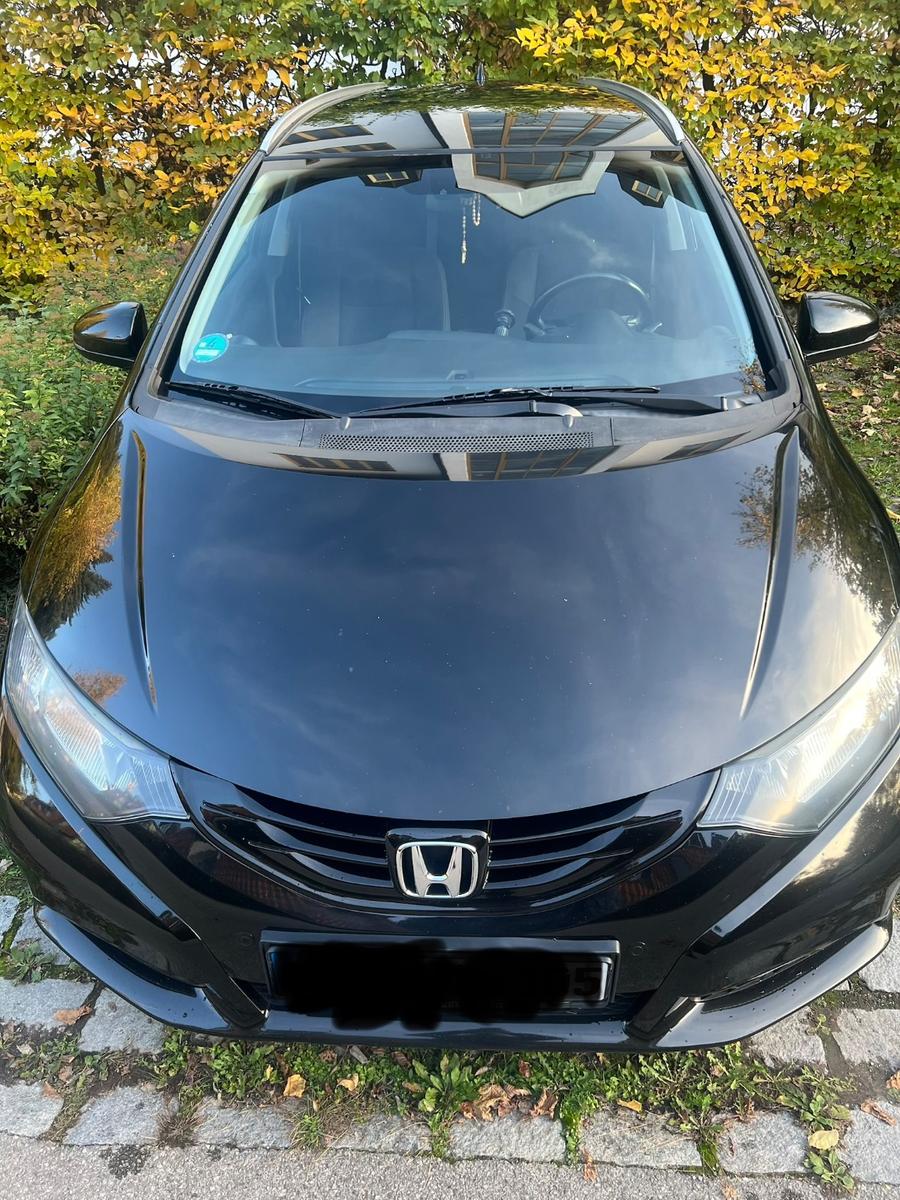 Honda Civic 2014 — interior
