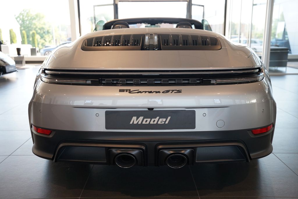 PORSCHE 992.2 Carrera GTS Cabriolet | InnoDrive | Carbon PORSCHE 992.2 Carrera GTS Cabriolet | InnoDrive | Carbon