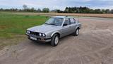 BMW E30 318i v. fl. Original Zustand - BMW 318 aus 1987: 318i