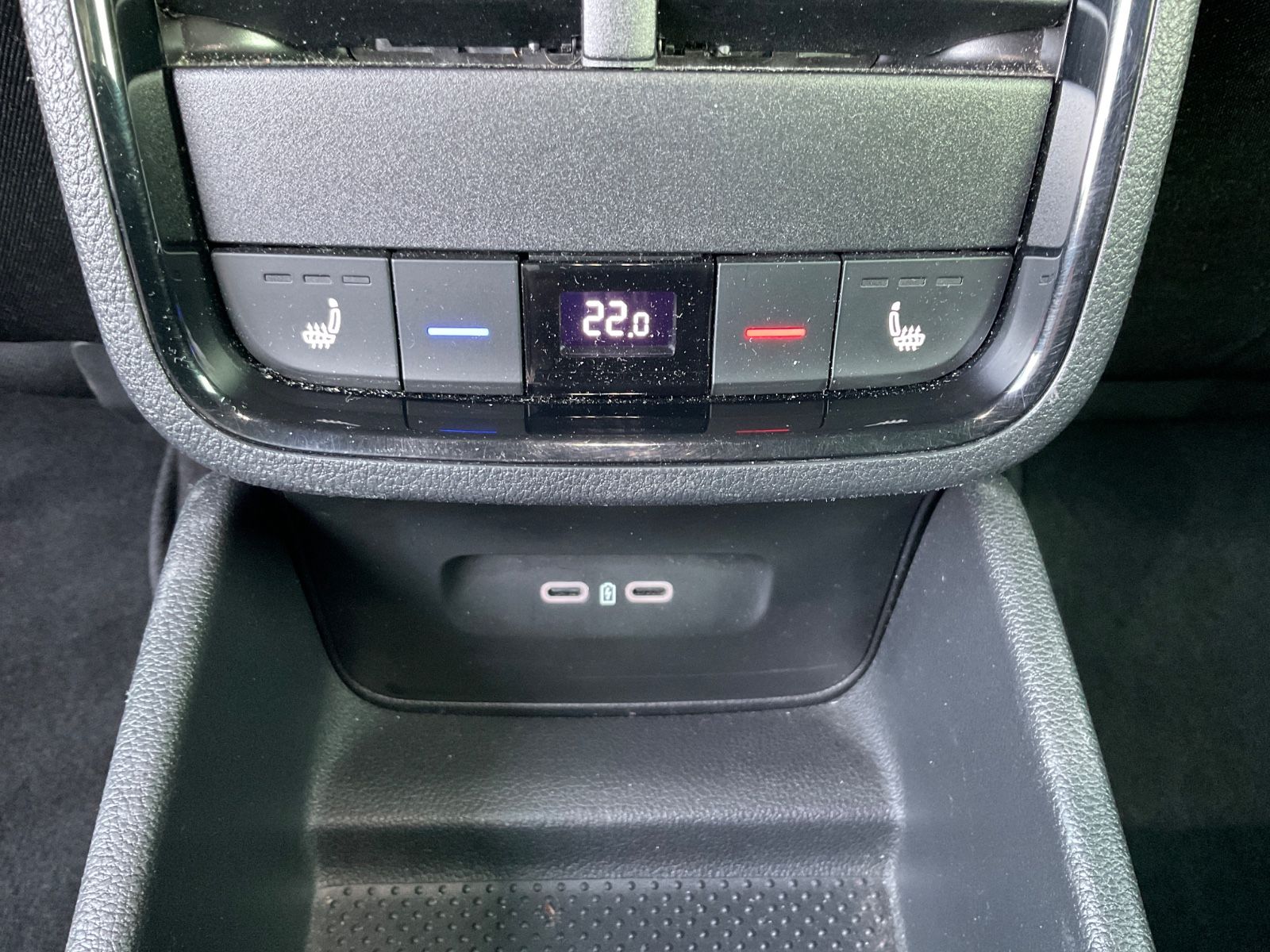 Fahrzeugabbildung SKODA Octavia Combi 2.0 TDI DSG,ACC,AHK,Navi,Kamera