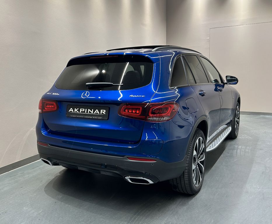 Mercedes-Benz GLC 300 GLC300 e 4M *NIGHTPAKET*PANO*KAMERA*20"*