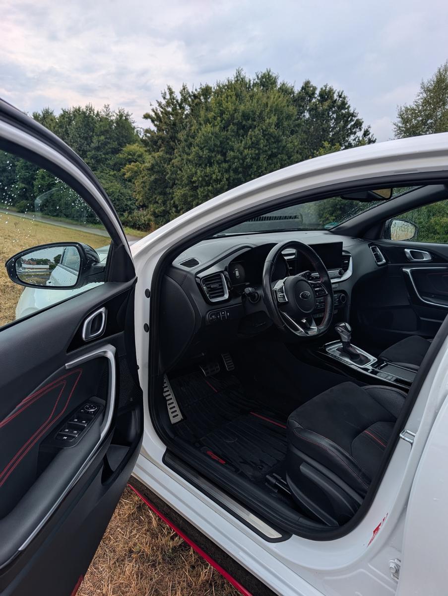 Kia pro_cee'd / ProCeed 1.6 T-GDI DCT GT GT