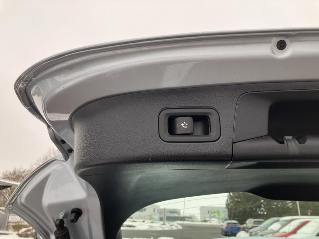 Fahrzeugabbildung Mercedes-Benz GLA 200 el. Heckklappe*LED*Kamera*AHK*PDC