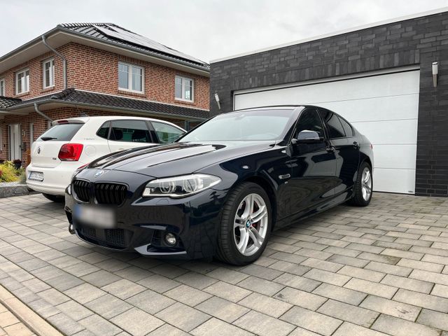 BMW 530D M PACKET AB WERK X DRIVE