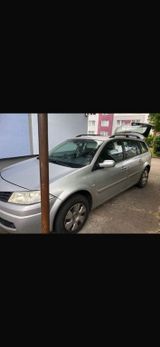 Renault Megane Grandtour 1.5 dCi FAP eco2 eco2 - Renault Megane aus 2008: Kombi