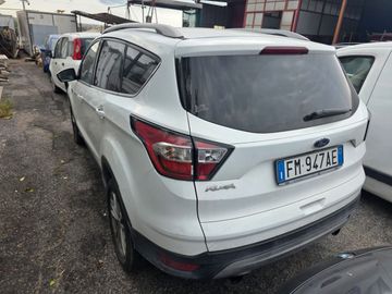 Ford Kuga - 3