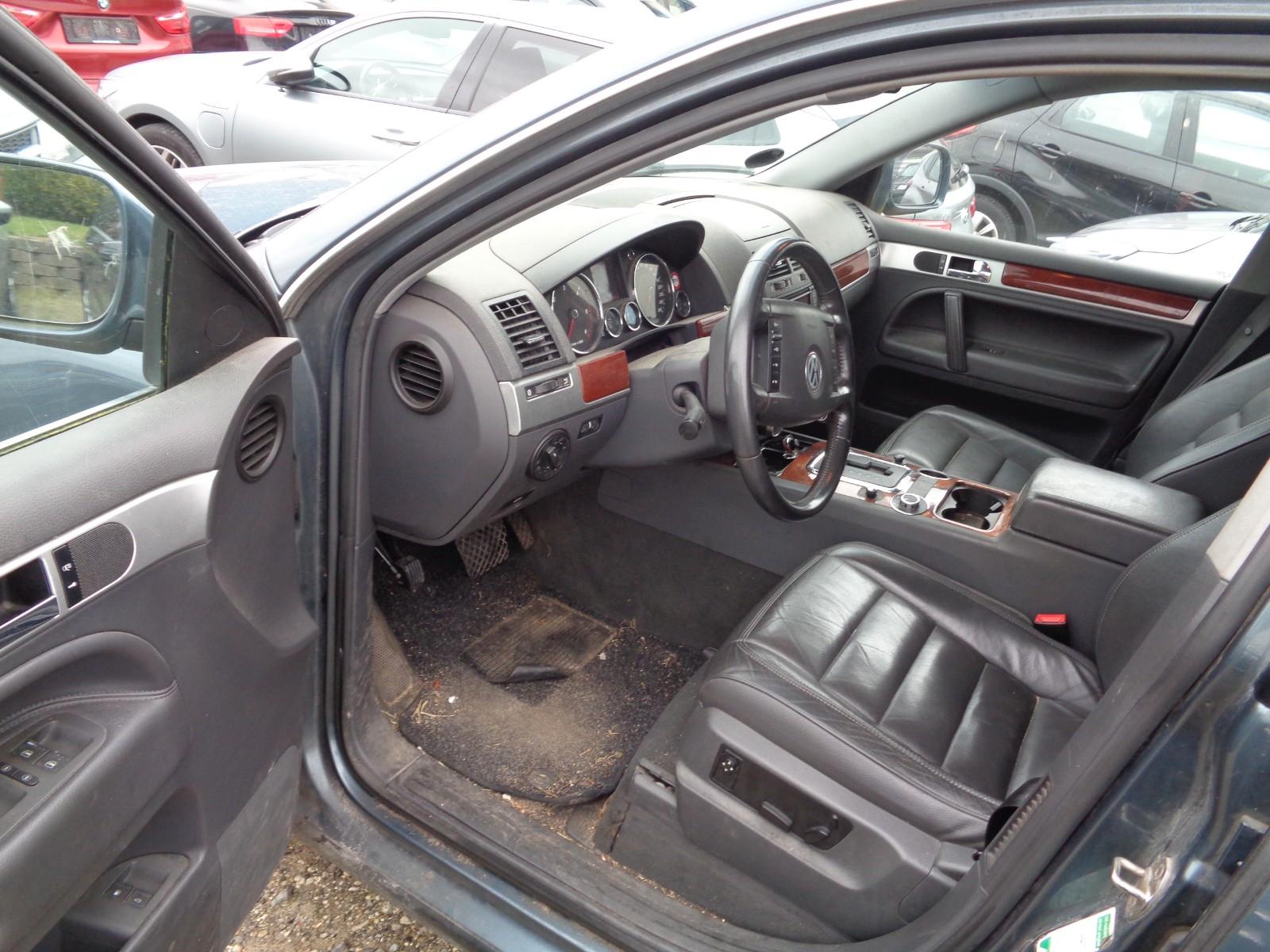 Volkswagen Touareg 2005 — photo 10