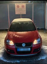 Volkswagen Golf 5 GTI - Volkswagen Golf aus 2004: GTI