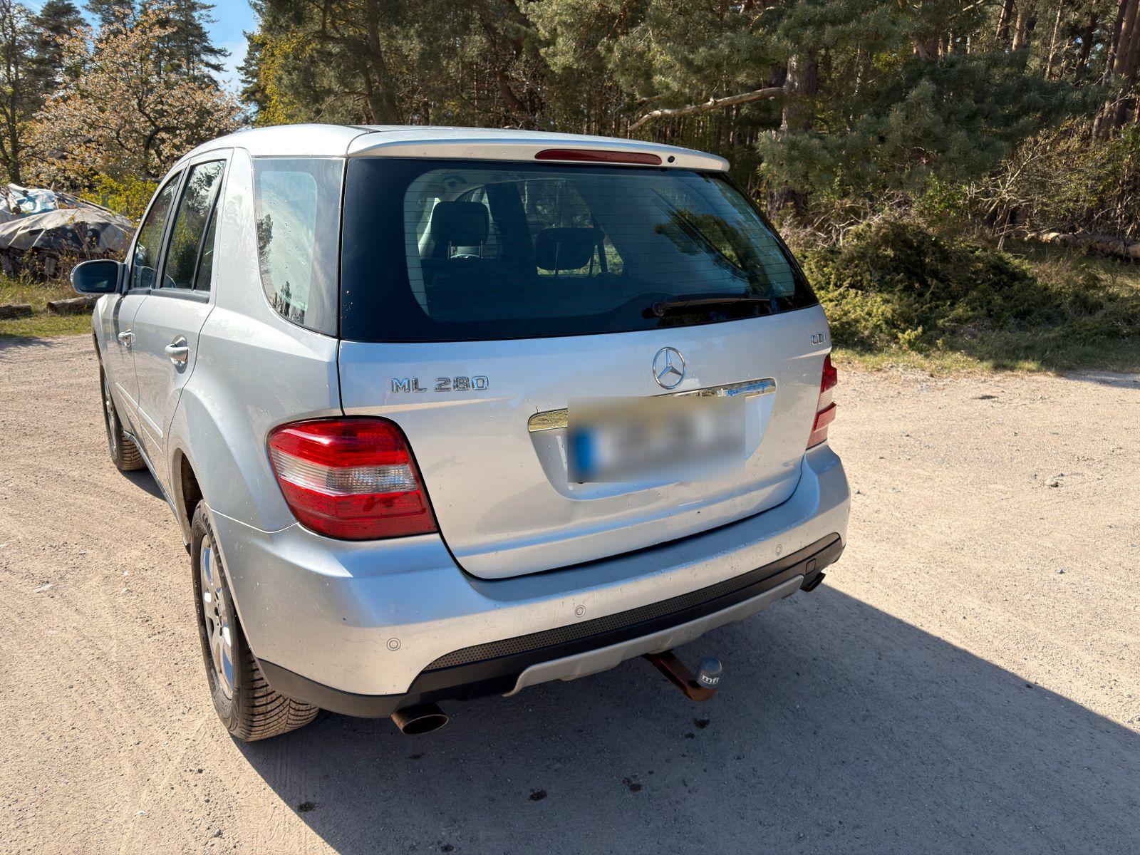 Mercedes-Benz ML280 2006 — engine 190 HP (140kW)