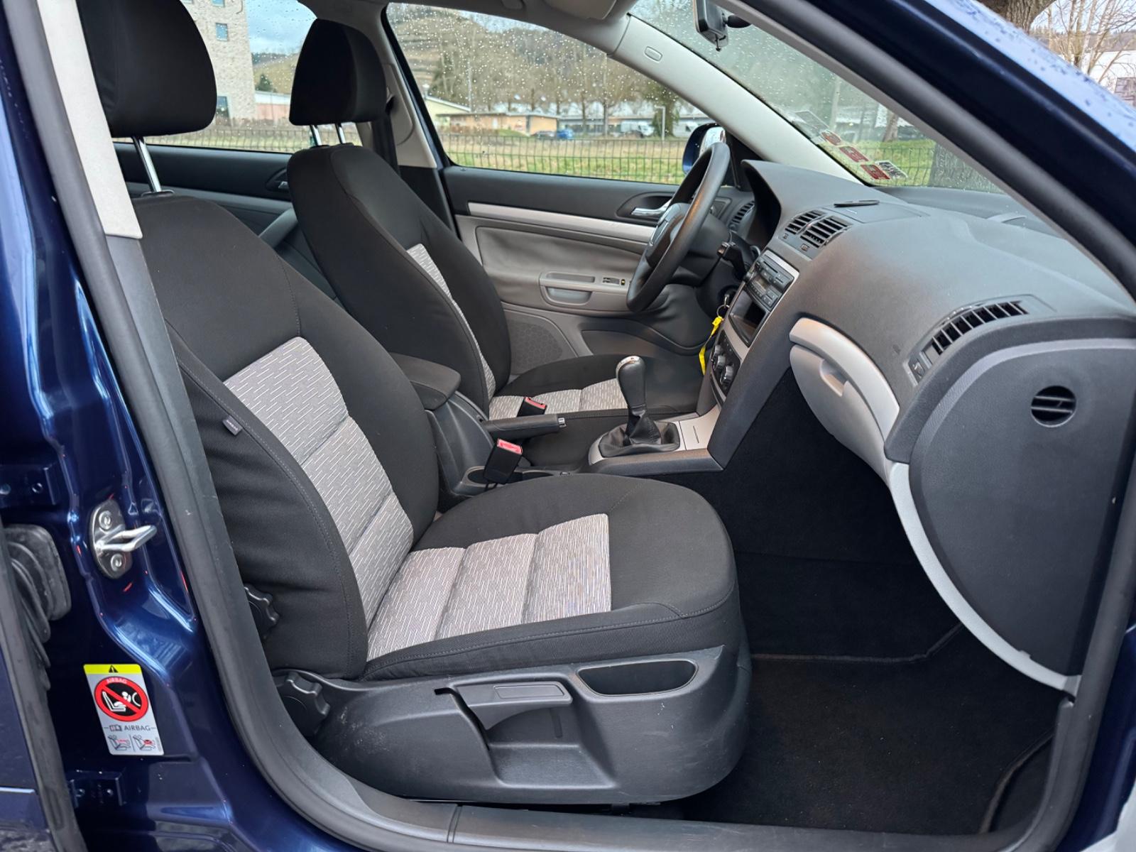 Skoda Octavia 2009 — photo 14