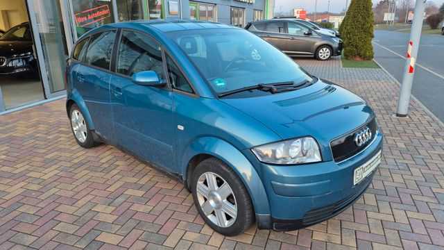 Audi A2  /  AHK  /  8-fach bereift