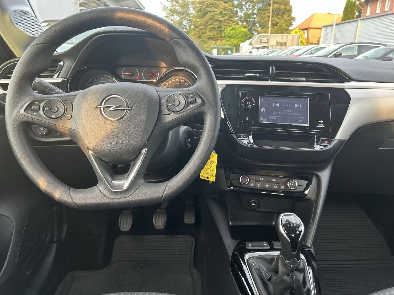 Fahrzeugabbildung Opel Corsa F Basis