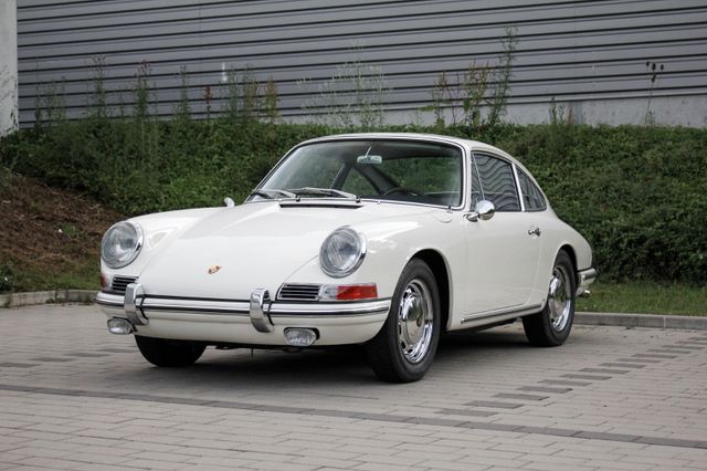 Porsche 911 Coupé F-Modell *1. Hand*