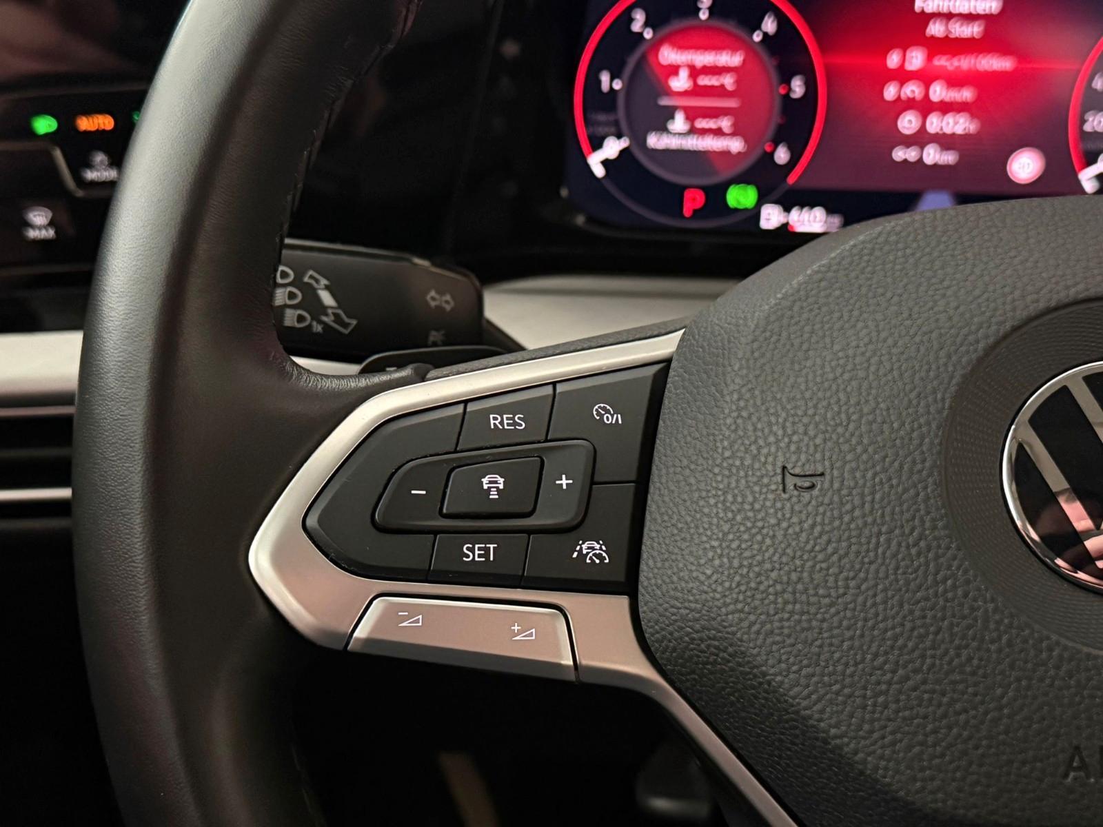 Volkswagen Golf 8 Lim. Life 2,0 TDI DSG*NAVI*LED*SHZ*1HAND*, миниатюра 22