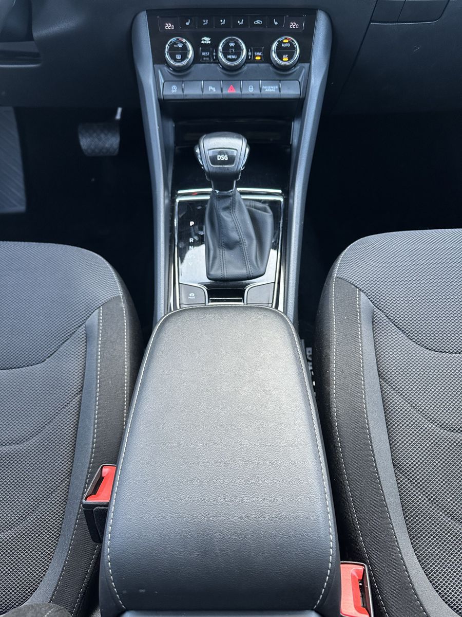Fahrzeugabbildung SKODA Kodiaq 2.0 TDI DSG 7-Sitzer Ambition NAV+LED+KAM