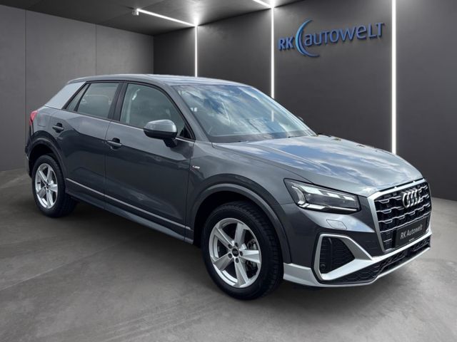 Q2 35 TFSI S line Matrix Kamera ACC CarPlay Sitz