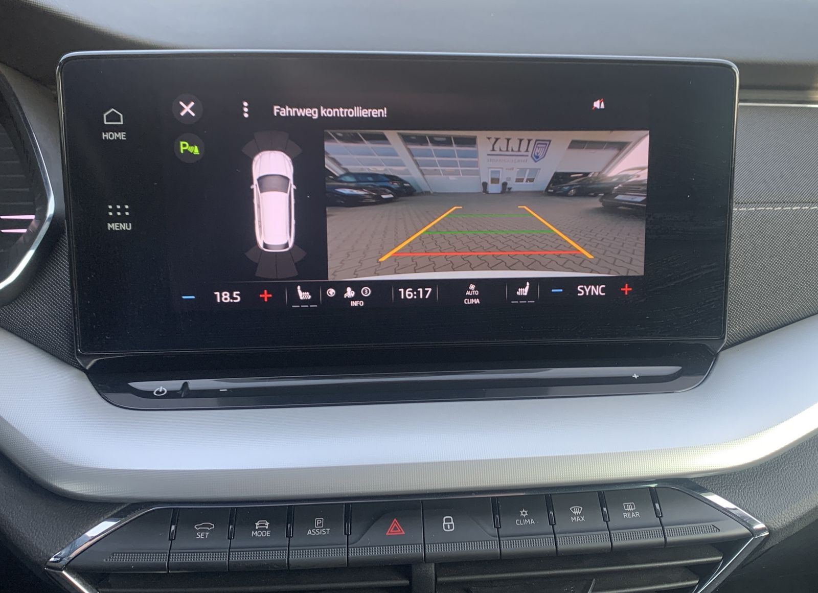 Fahrzeugabbildung SKODA Octavia 2.0 TDI*AHK*LED*HeadUp*Cam*Navi*ACC*