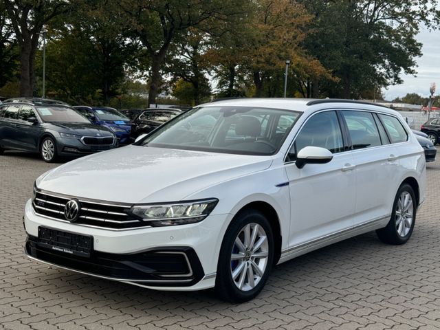 Volkswagen Passat Variant 1.4 TSI GTE °R-Kamera°ACC°