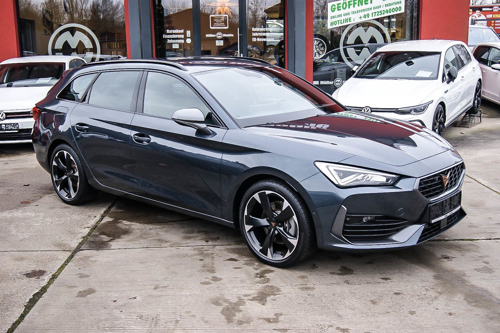 Fahrzeugabbildung CUPRA Leon Sportstourer e-HYBRID VIRTUAL ACC XL 1HAND