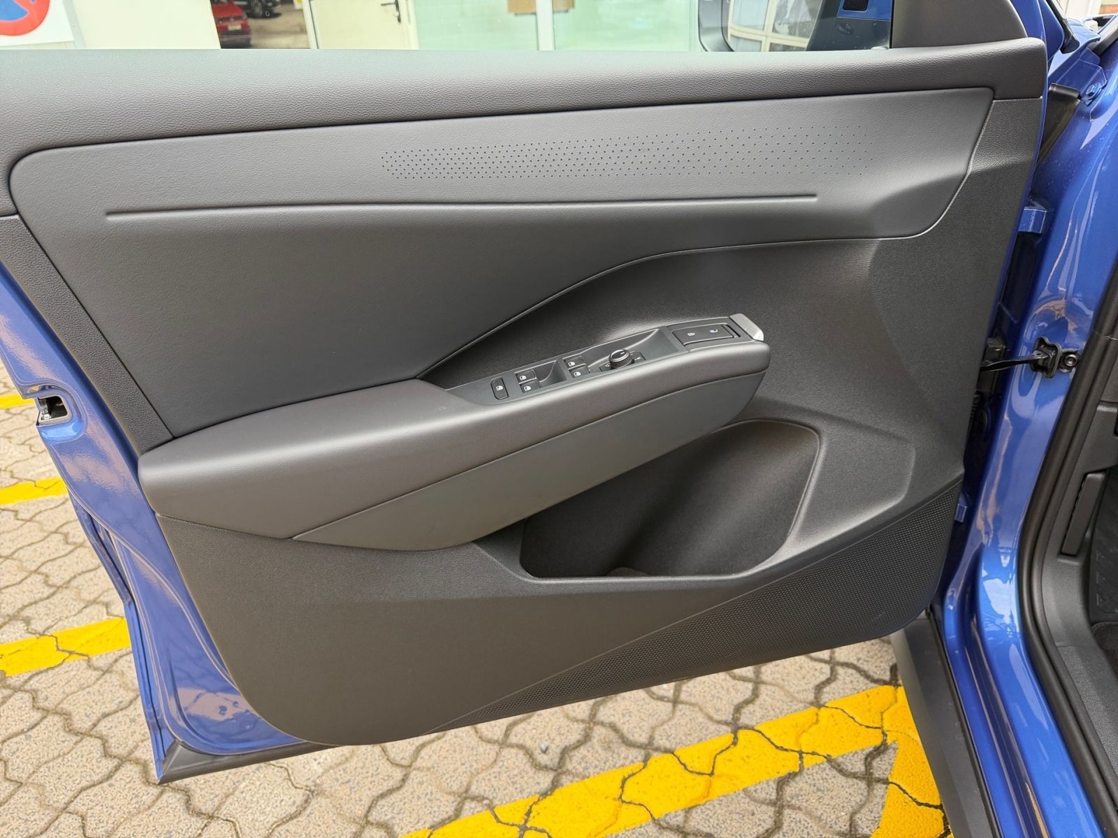 Volkswagen T-Roc - Bild 7