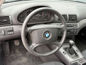 BMW 316 - 10