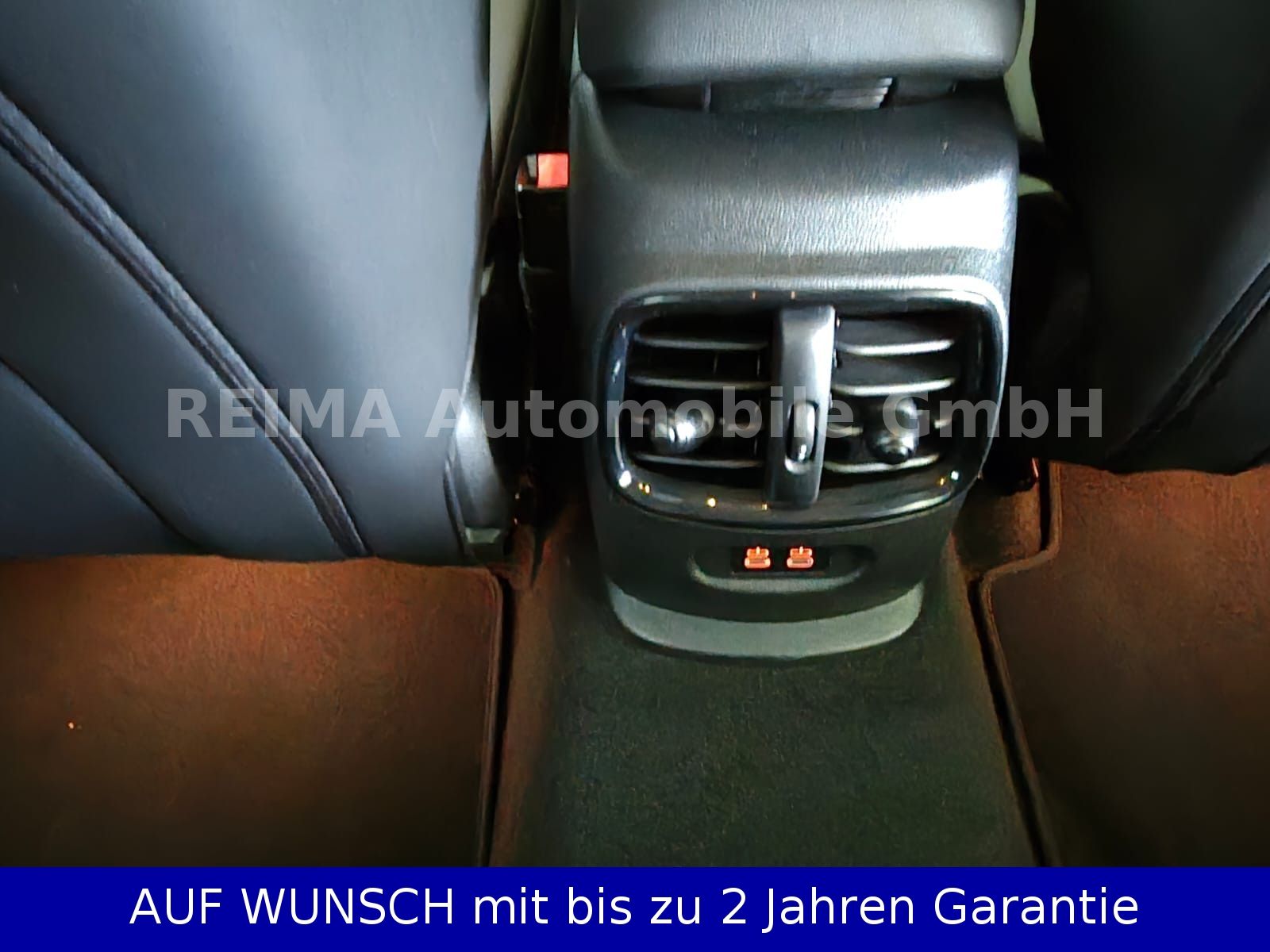 Fahrzeugabbildung MINI 2,0D Clubman Cooper D, LED, Navi, Digital
