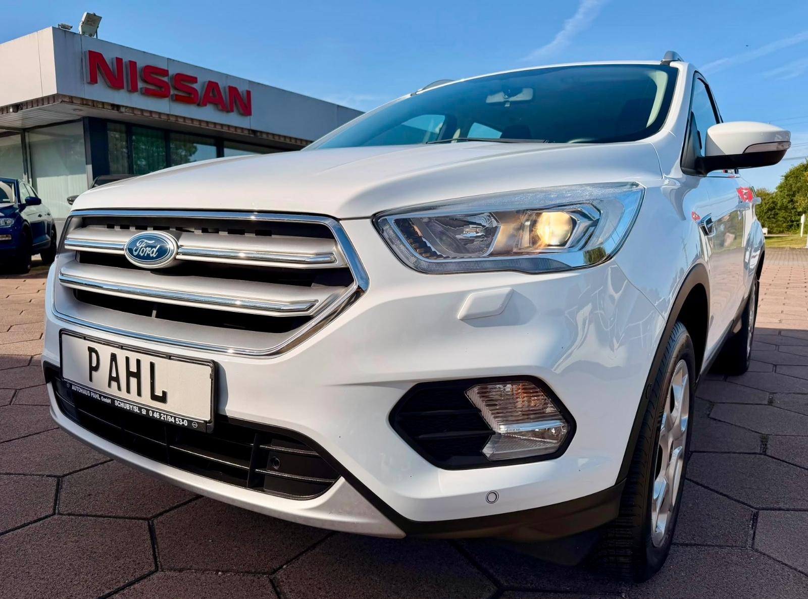 Ford Kuga 1.5 EcoBoost Cool & Connect AHK NAVI
