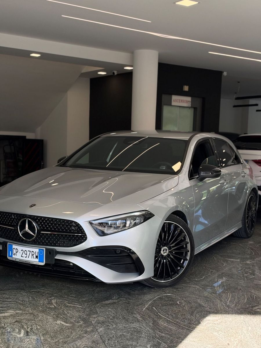 Other Mercedes-benz A 200 d Automatic AMG Line Advance imagem 2