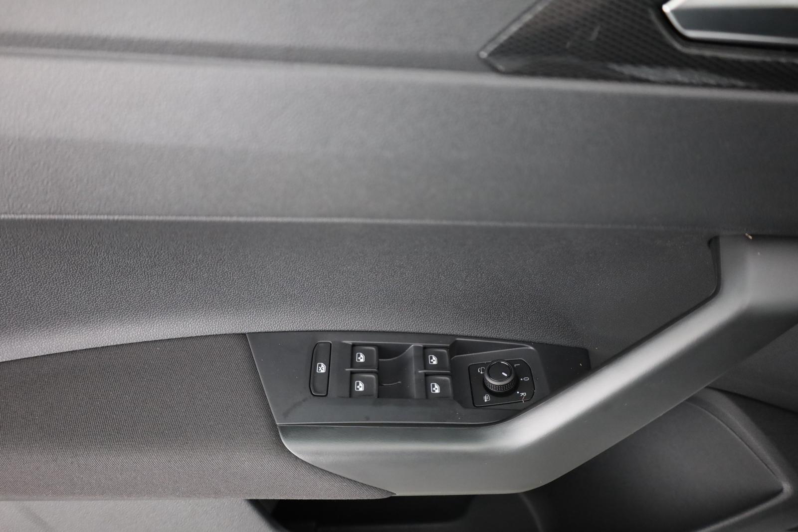 Volkswagen Taigo 1.0 TSI Matrix Kamera Sitzheizung, миниатюра 22