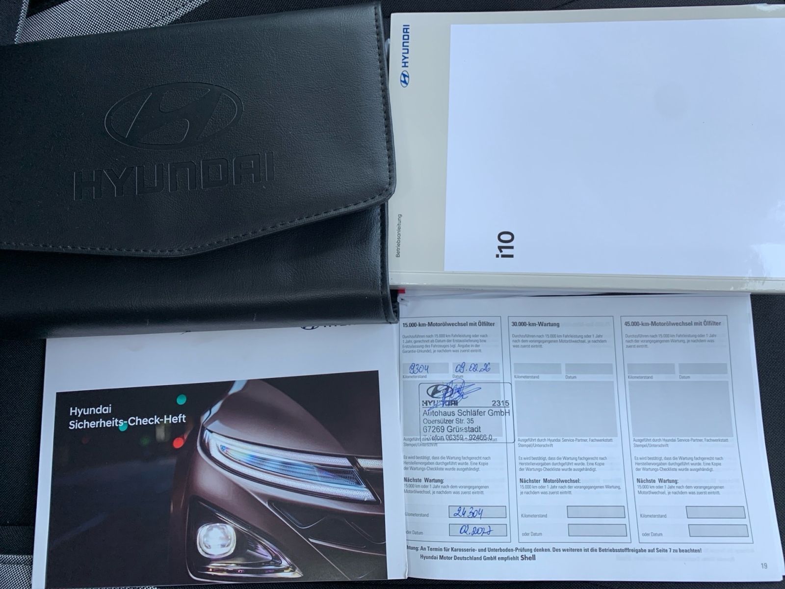 Fahrzeugabbildung Hyundai i10 1.0 Select Navi Kamera Allwetter