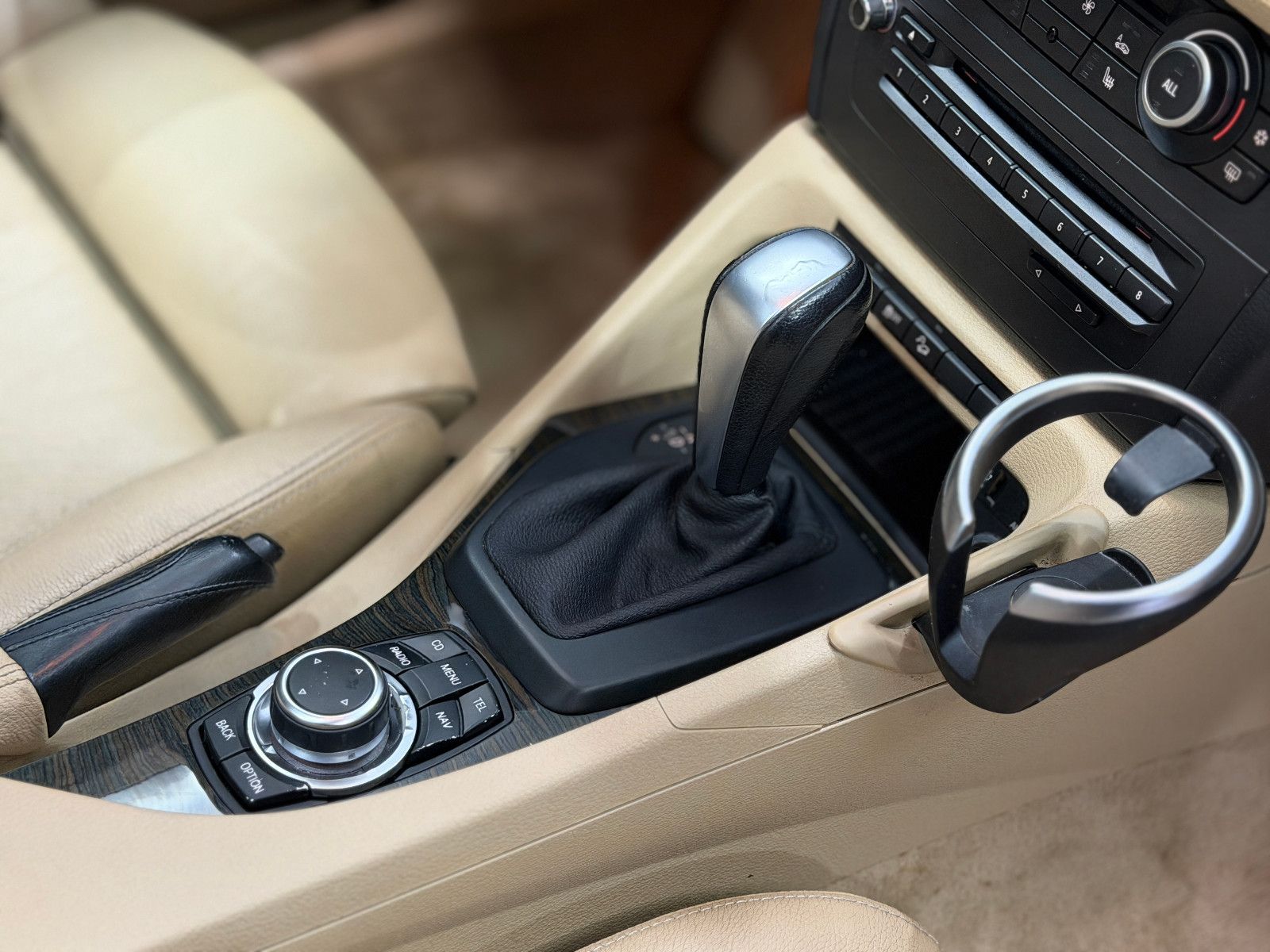 Fahrzeugabbildung BMW X1 xDrive 23d|RF-CAM|PANO|NAVI|AUTOMATIK|AHK