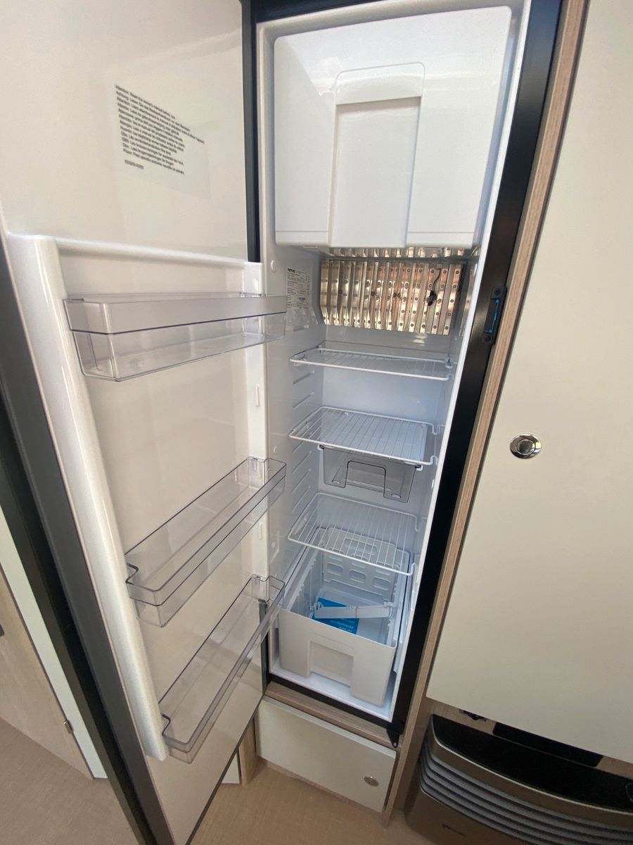 Fahrzeugabbildung Bürstner Premio Plus 510 TK *Modell2025*1.800kg*Paket2*