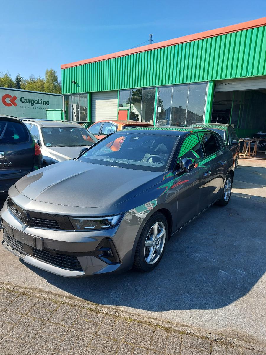 Opel Astra L Lim. 5-trg. GS