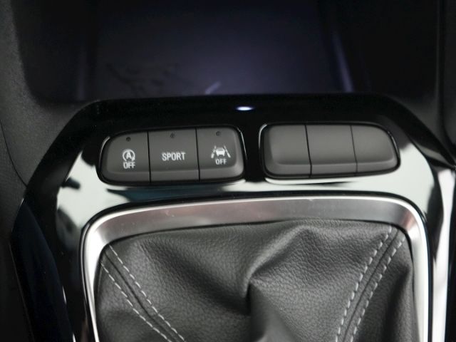 Corsa F FACELIFT GS+LED LICHT+NAVI+RÜCKFAHRKAMER