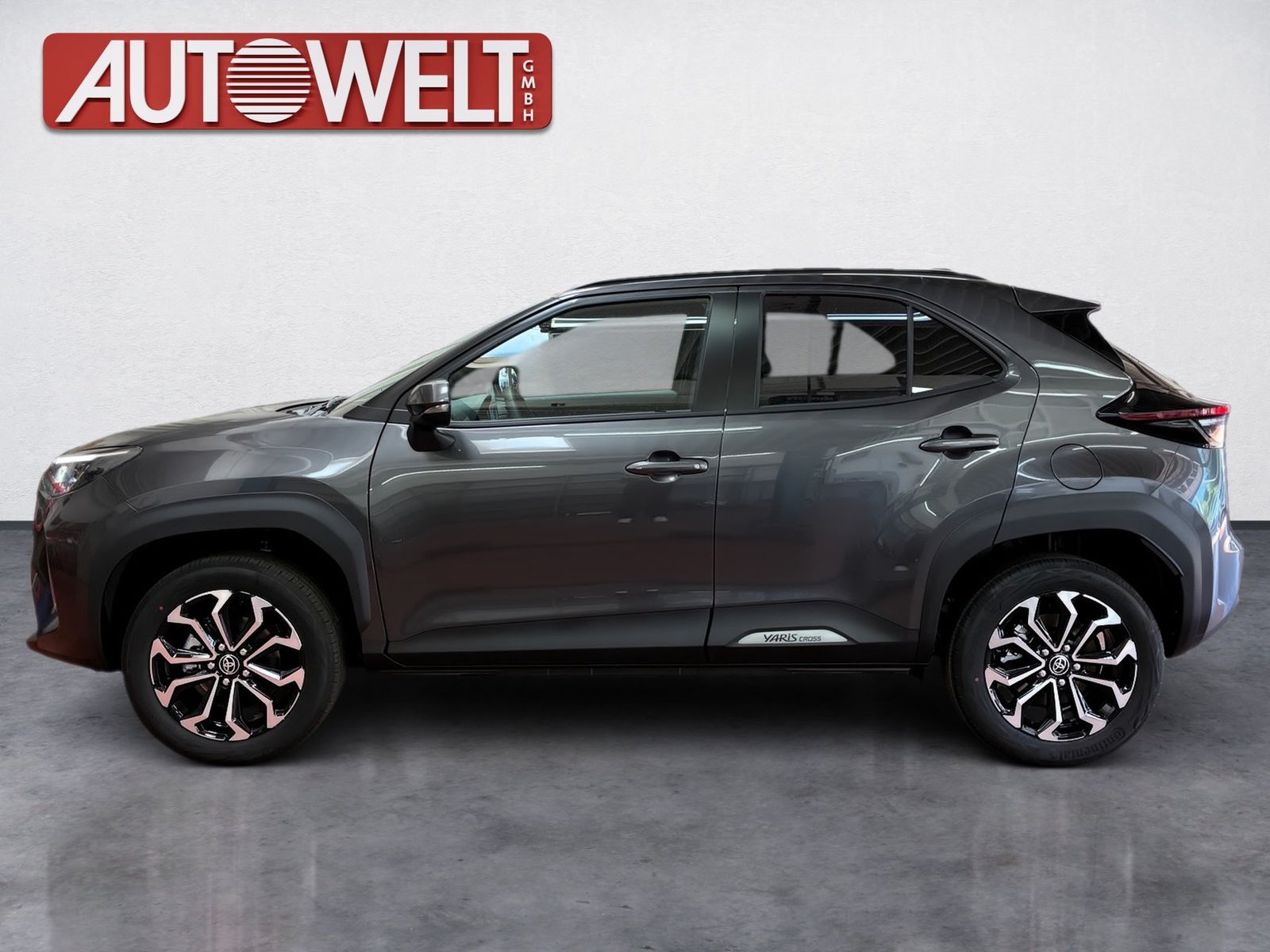 Fahrzeugabbildung Toyota Yaris Cross 1.5 Teamplayer +Wi-P.+Safety Paket