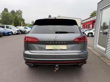 Volkswagen Touareg R-Line 4Motion+AHK+AWS+StHz+HUD+MEM+LED+