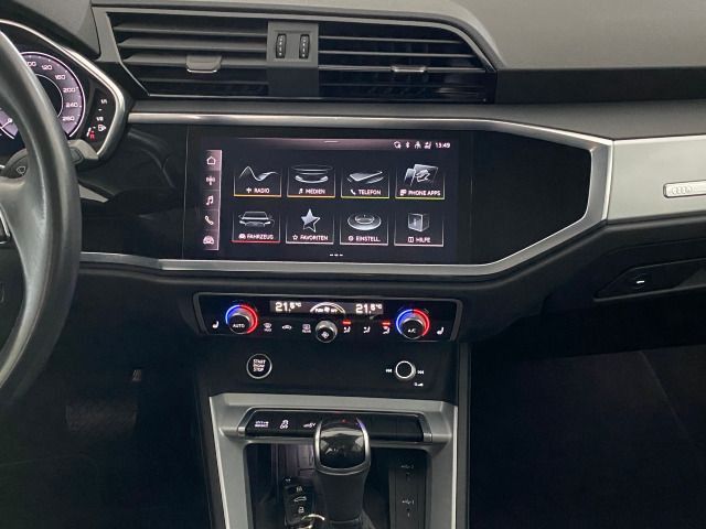 Q3 45 TFSIe S line S tronic AHK+NAVI+ACC