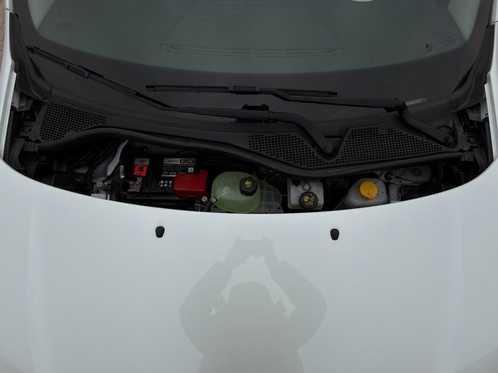 Fahrzeugabbildung Renault Twingo Vibes E Temp SHZ PDC R-Kam CarPlay Navi