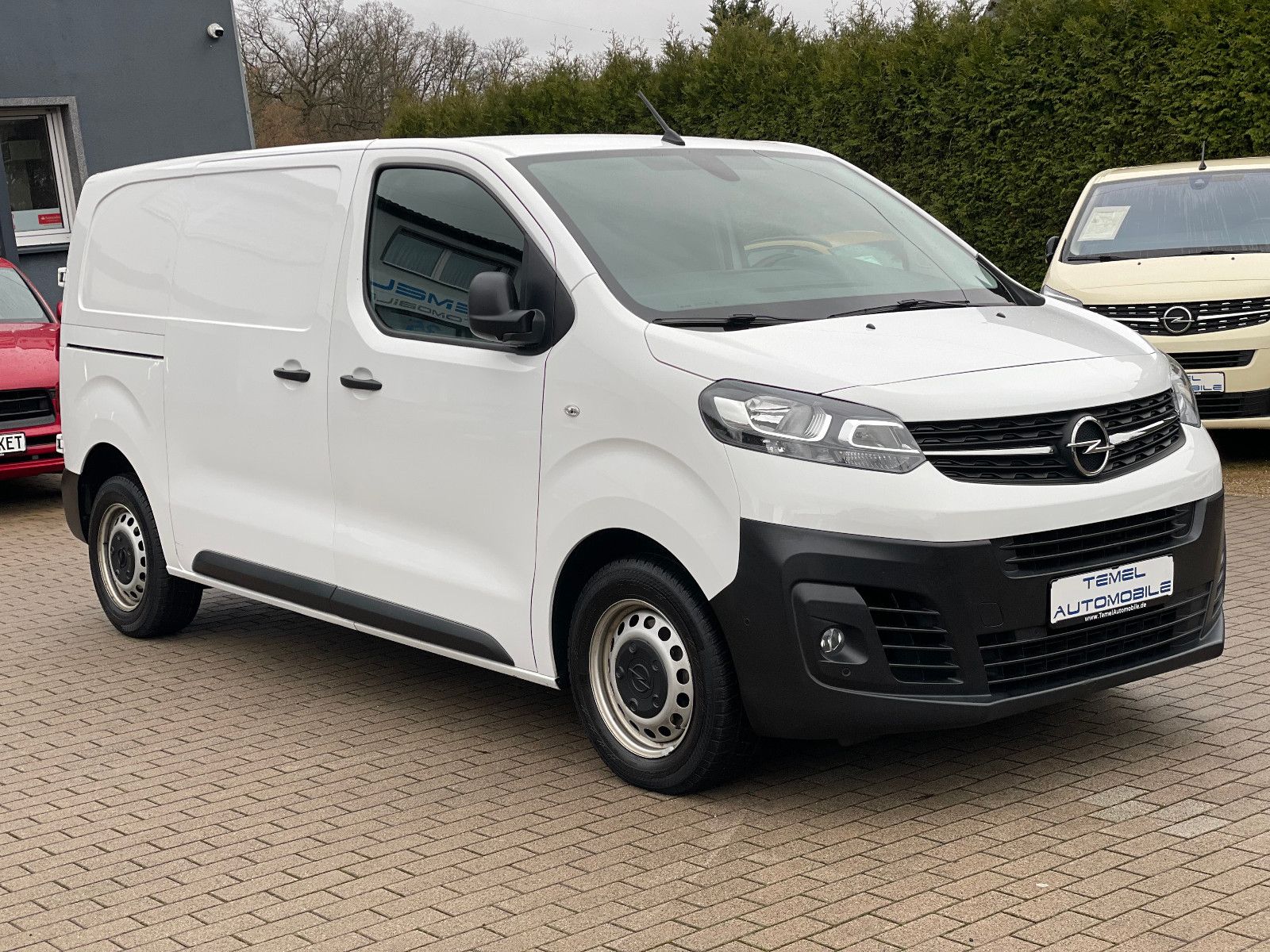OPEL Vivaro, 2020, Diesel, 122 PS