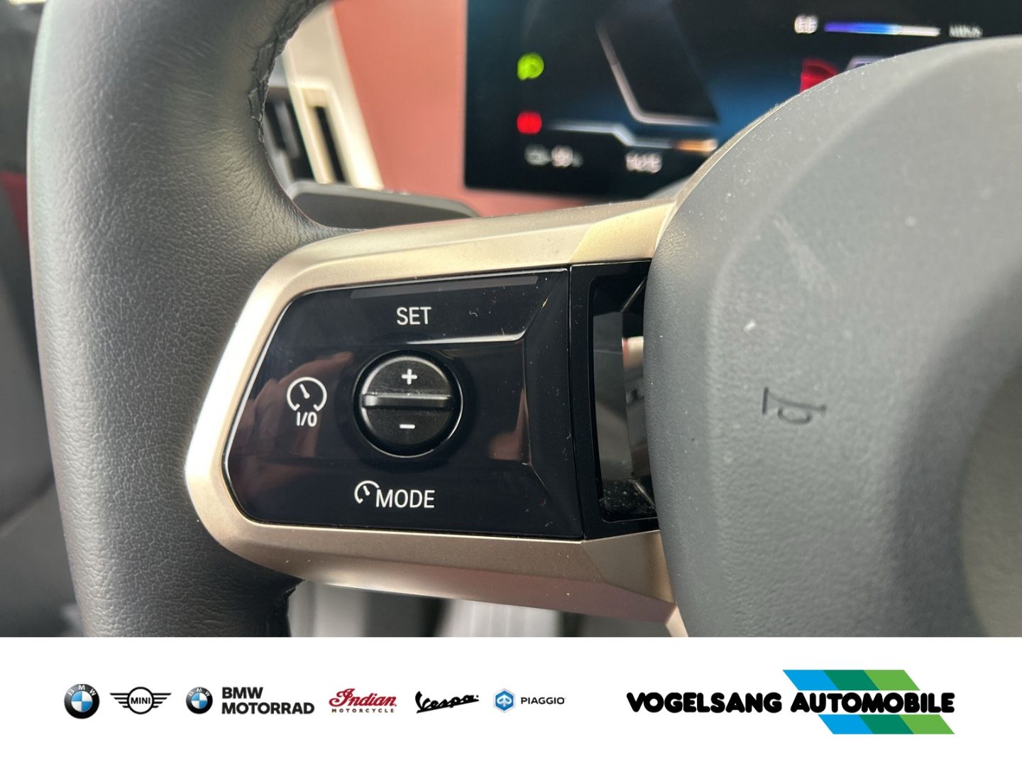 Fahrzeugabbildung BMW iX xDrive 50,Sport,Laserlicht,PanoSkyLounge,Head