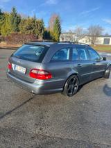 Mercedes-Benz E 500 4MATIC T ELEGANCE Elegance - blaue Mercedes-Benz E 500