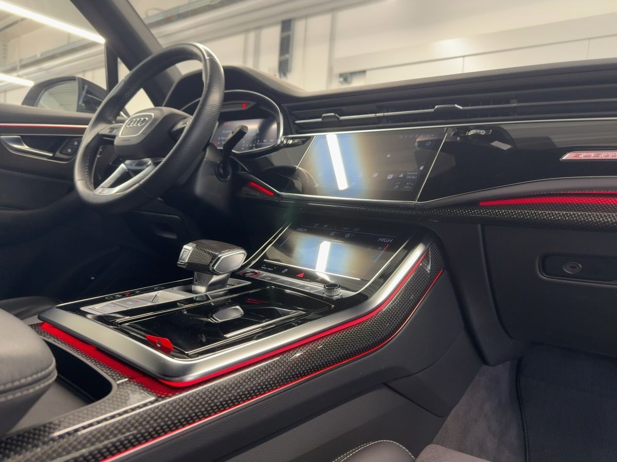 Audi SQ7 - Bild 12