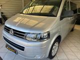 Volkswagen T5 Caravelle 2,0 lang 9xSitzer Standhz.  AHK EU5