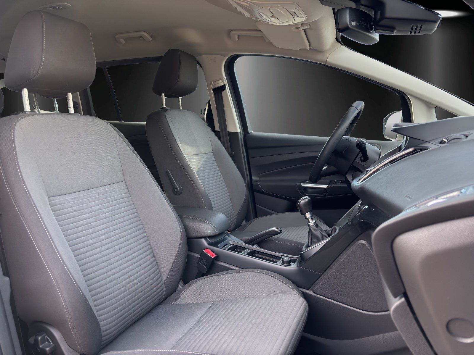 Fahrzeugabbildung Ford C-Max 1.5 EB Grand Titanium 7 Sizze RFK Xenon SH
