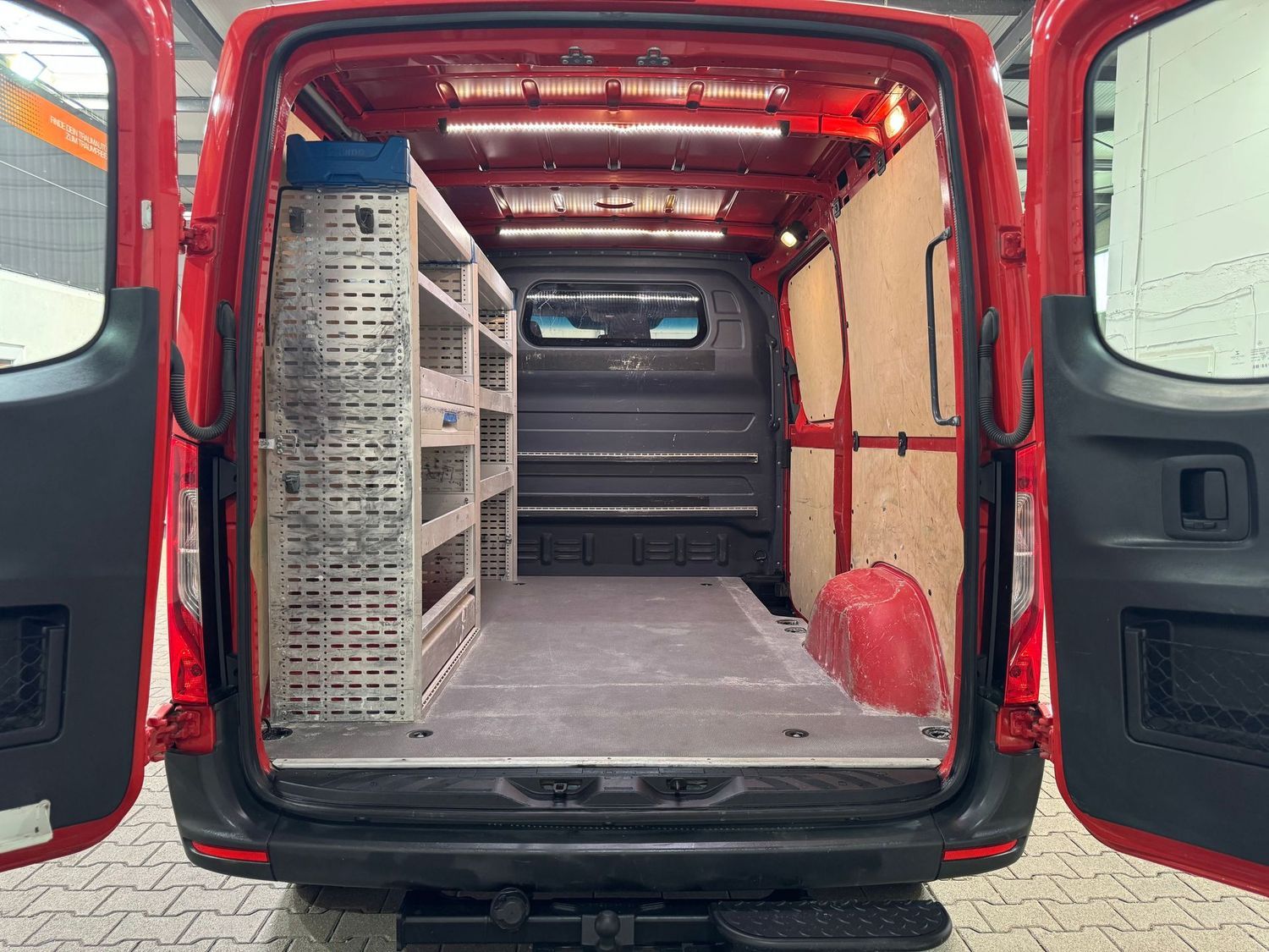 Fahrzeugabbildung Mercedes-Benz Sprinter 317 CDI RWD L1#Sortimo#Kamera#AHK
